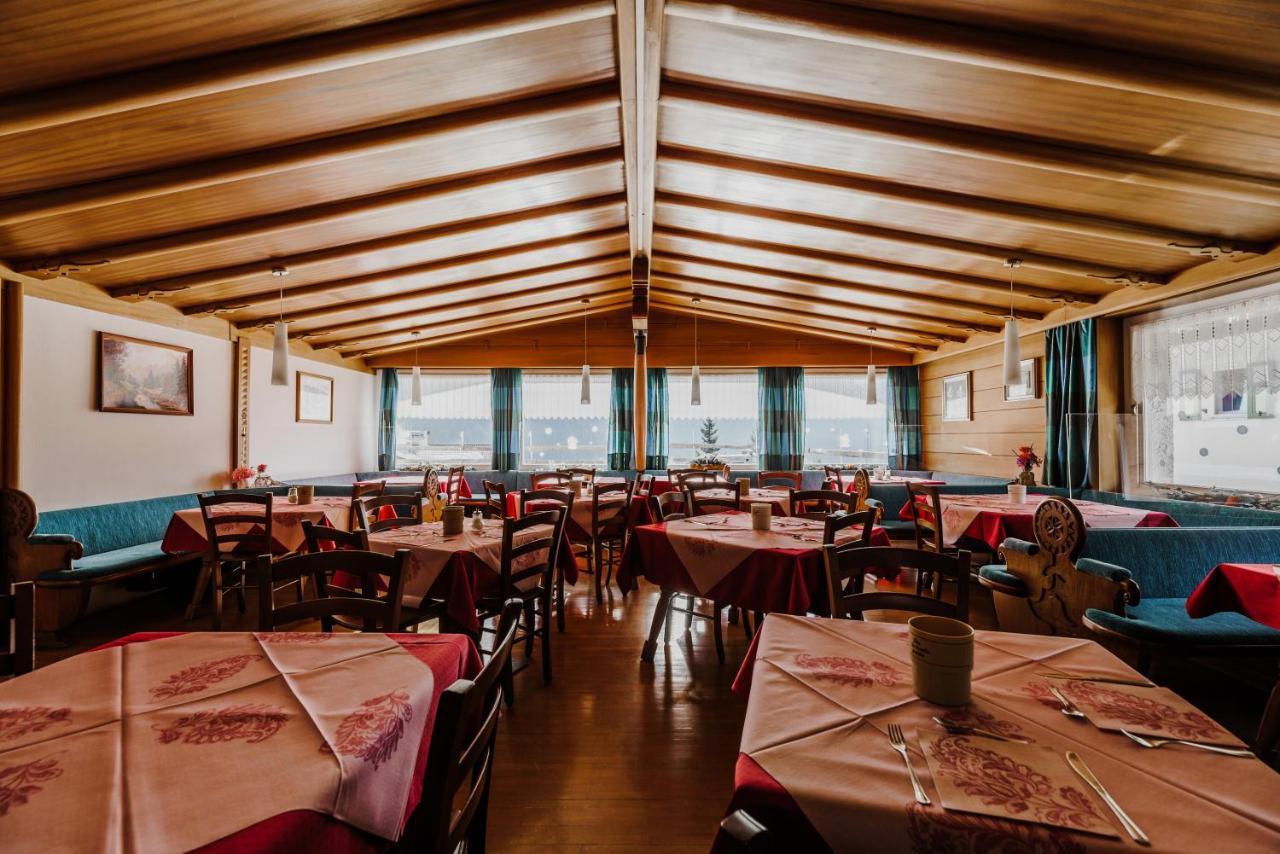 Hotel Rosa Wellness & Spa Vigo di Fassa Eksteriør billede