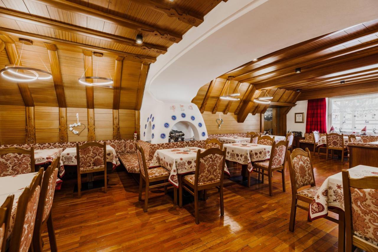 Hotel Rosa Wellness & Spa Vigo di Fassa Eksteriør billede